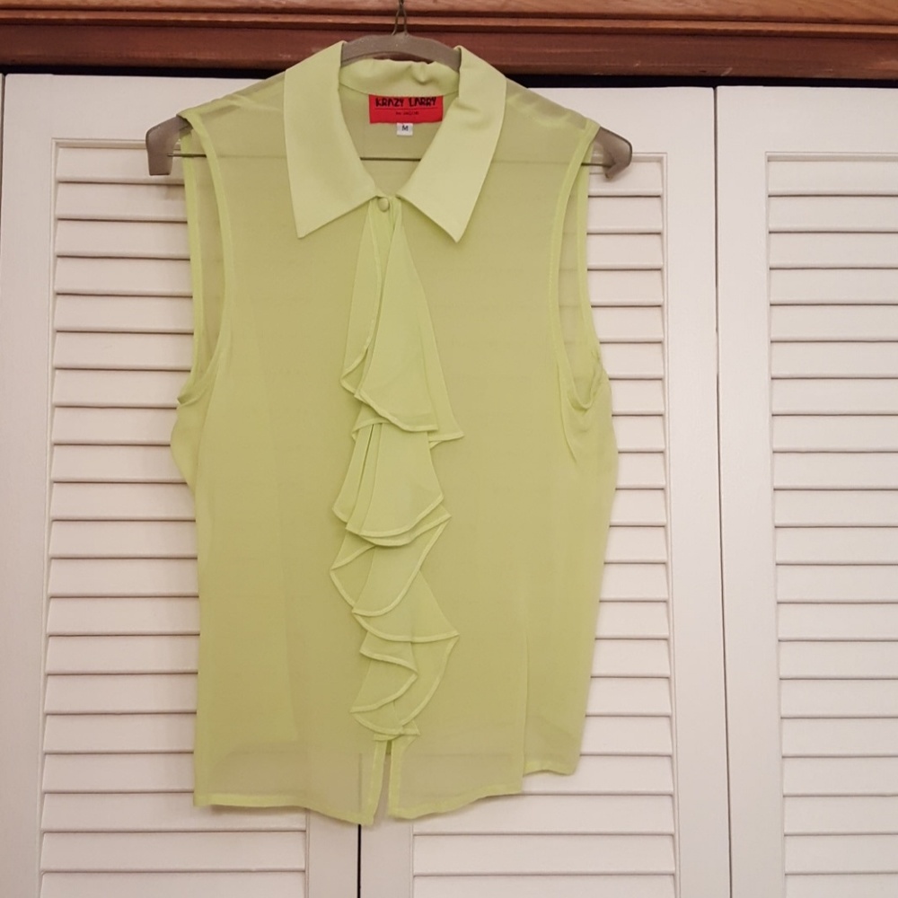 KRAZY LARRY BY JACOBS RUFFLE BUTTON FRONT TOP